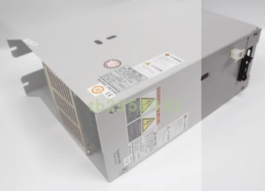 MC550 PAU2UMC554000-04380V/19KVA 24A-K2/