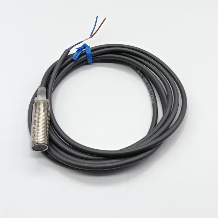 OMRON 接近开关 E2EQ-X9C112 2m