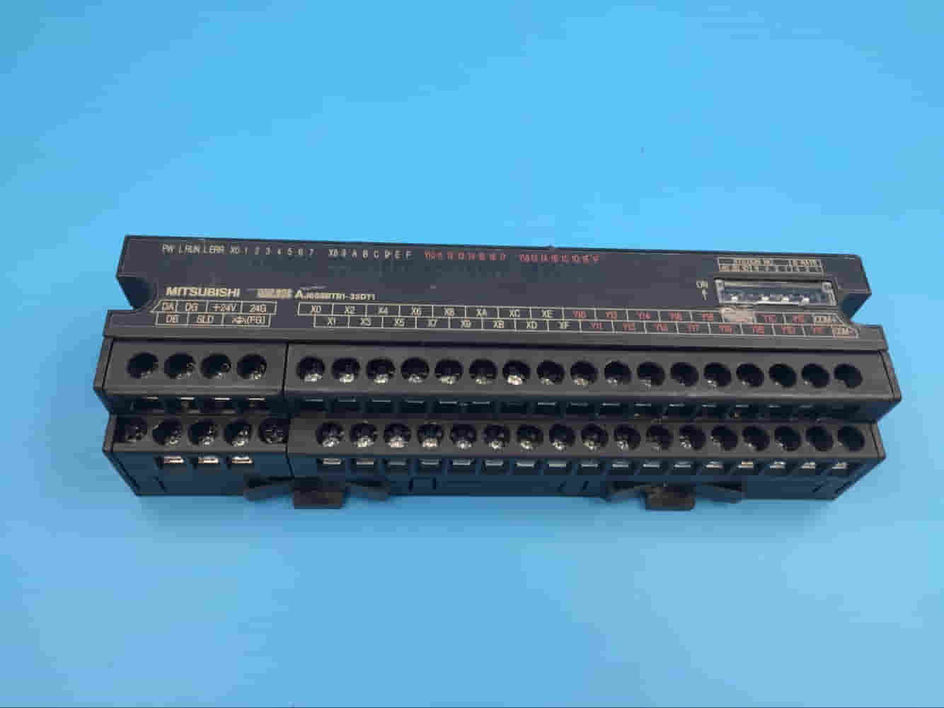 三菱CClink输出模块_AJ65SBTB1-32TE1_C808