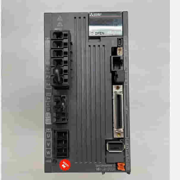 MISTUBISHI-SERVO MOTOR CONTROLMR-J4-40A